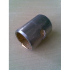 MB025393 BUSHING KIN 